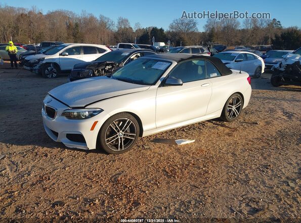 WBA2N1C50JVC27801 2018 BMW M2 White 
