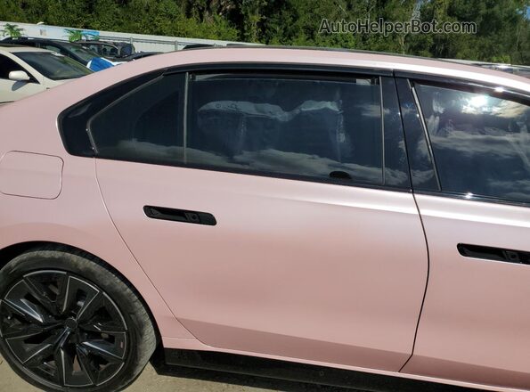 WBA33EJ01RCT01532 2024 BMW 7 SERIES Pink Rear seats view