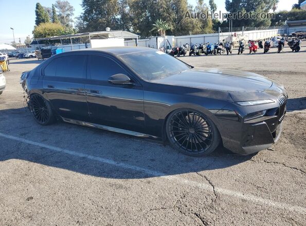 WBA33EJ09RCR24199 2024 BMW 7 SERIES Черный Передняя правая четверть