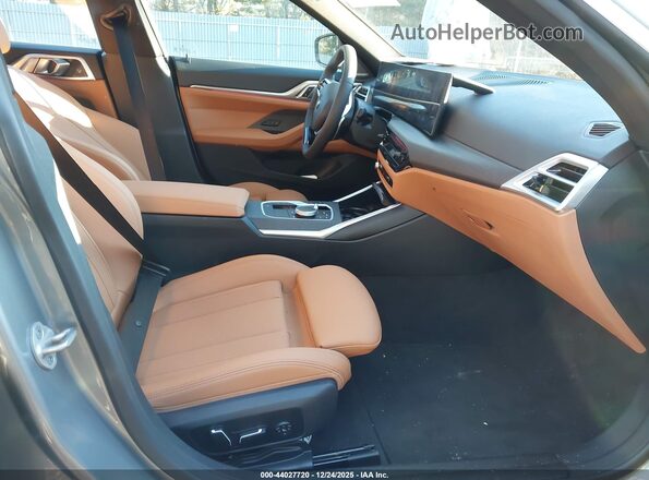 WBA33FB09SFV36947 2025 BMW 4 SERIES Gray წინა სალონის ხედი