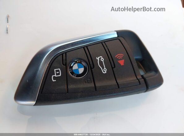 WBA33FB09SFV36947 2025 BMW 4 SERIES Gray წინა პანელის ხედი