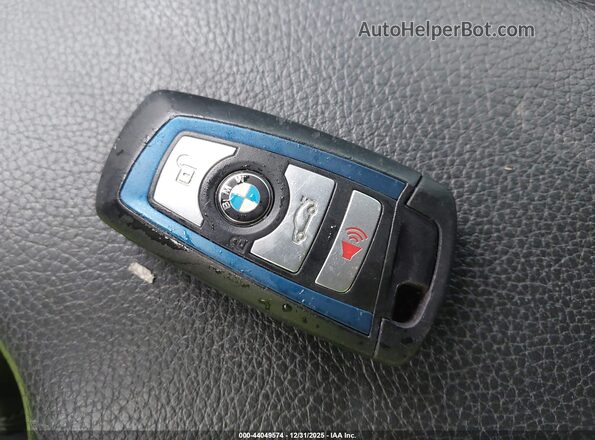 WBA3R1C50GK529976 2016 BMW 7 SERIES White 