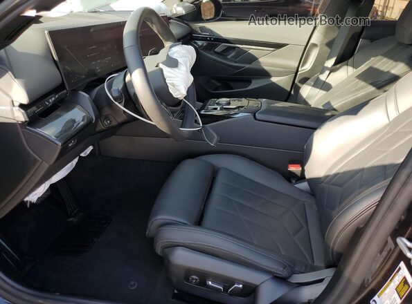 WBA43FJ04SCU03231 2025 BMW 5 SERIES Gray 