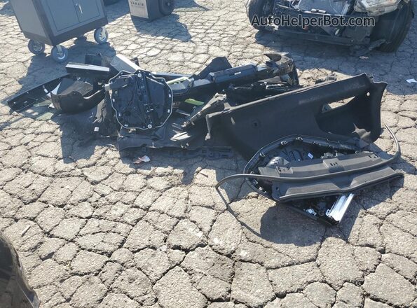 WBA43FJ04SCU48654 2025 BMW 5 SERIES Blue ძრავის განყოფილების ხედი
