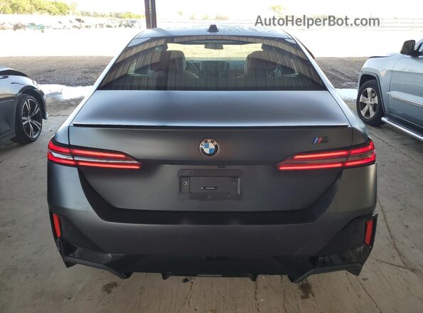 WBA43FJ04TCV78483 2026 BMW 5 SERIES Black Vista trasera