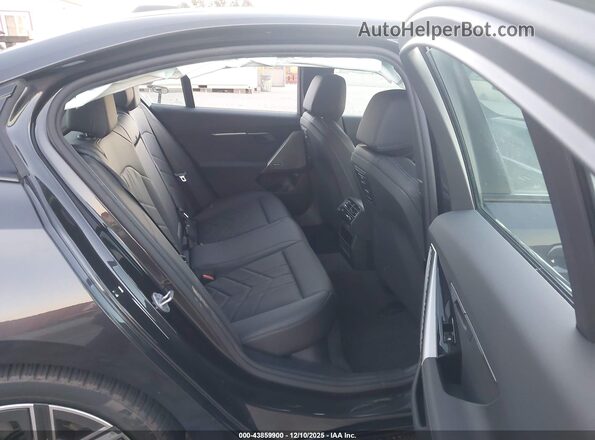 WBA43FJ09TCW43084 2026 BMW 5 SERIES Black VIN կոդի պիտակի տեսք
