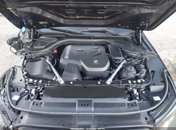 WBA43FJ09TCW43084 2026 BMW 5 SERIES Black Հետևի տեսք