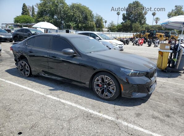 WBA43FJ0XSCU18669 2025 BMW 5 SERIES Black Առջևի աջ