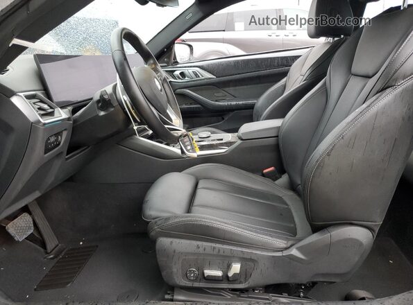 WBA53AP02RCP14956 2024 BMW 4 SERIES Black Вид салону спереду