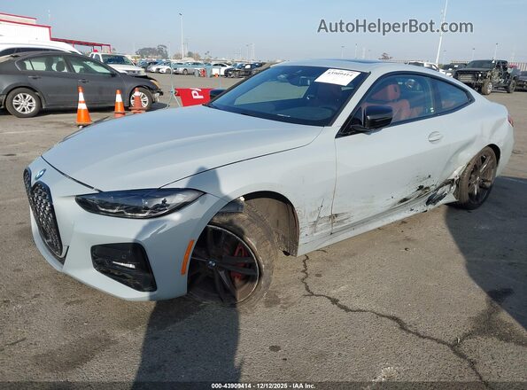 WBA53AP08NCK05769 2022 BMW 4 SERIES Gray Vista tres cuartos delantera izquierda