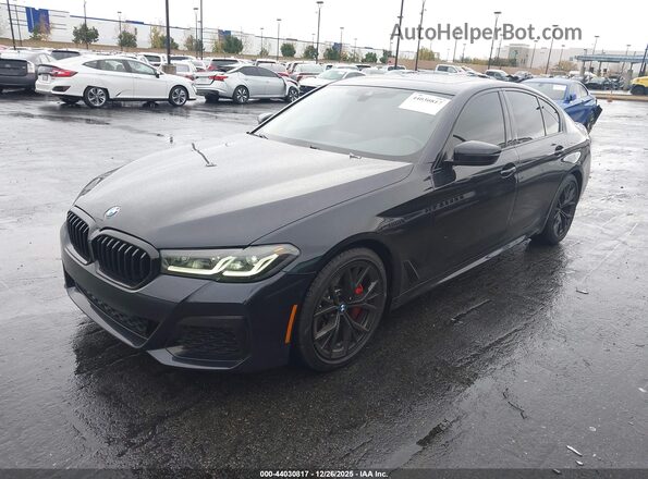 WBA53BH0XPWY18675 2023 BMW 5 SERIES Черный Передняя левая четверть