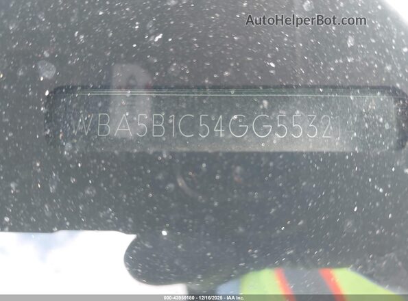 WBA5B1C54GG553214 2016 BMW 5 SERIES White Շարժիչի բաժամունքի տեսք