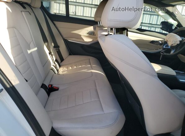 WBA5U7C06LFH52317 2020 BMW M3 White უკანა სავარძლების ხედი