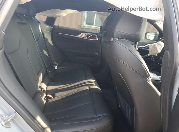 WBA63AV04NFM24167 2022 BMW 4 SERIES Gray უკანა სავარძლების ხედი