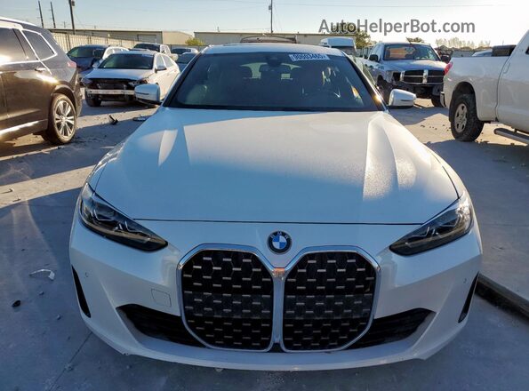 WBA63AV04NFM88659 2022 BMW 4 SERIES White Դիմացի տեսք