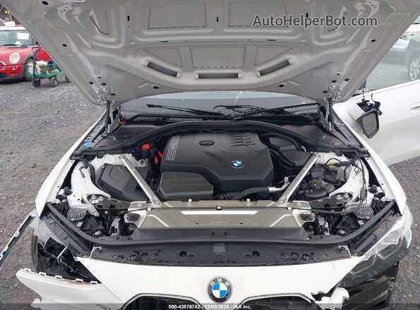 WBA63AV05NFN02925 2022 BMW 4 SERIES White Widok z tyłu
