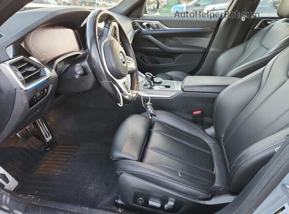 WBA63AV09NFM24911 2022 BMW 4 SERIES Gray Vista interior delantera