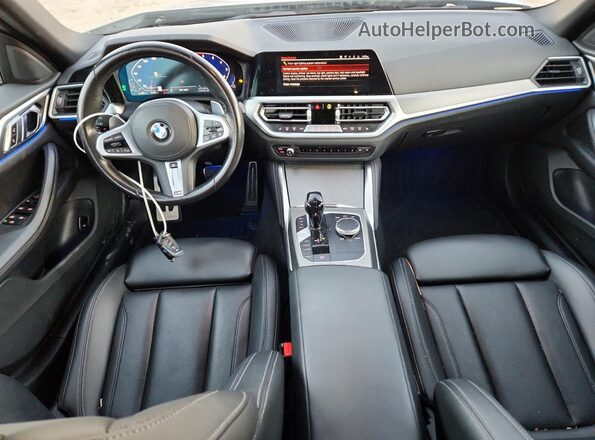 WBA63AV09NFM24911 2022 BMW 4 SERIES Gray Vista del salpicadero