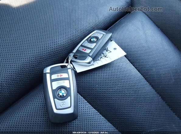 WBA6D2C50HGT73010 2017 BMW 6 SERIES Black Вид панелі приладів