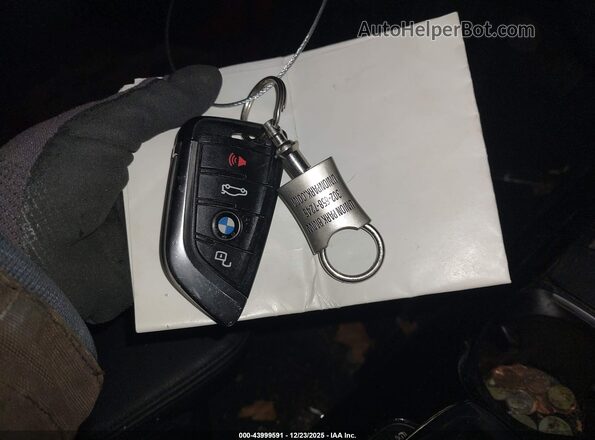 WBA73AK08L7F93529 2020 BMW 2 SERIES Красный Вид панели приборов