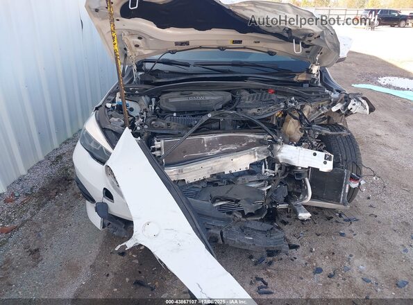 WBA73AK08R7N49469 2024 BMW 2 SERIES White Widok z przodu