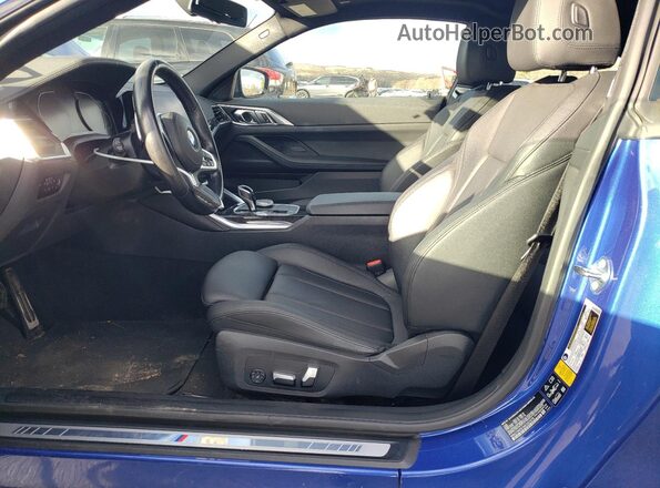 WBA73AP01MCG01679 2021 BMW 4 SERIES Blue Widok wnętrza z przodu