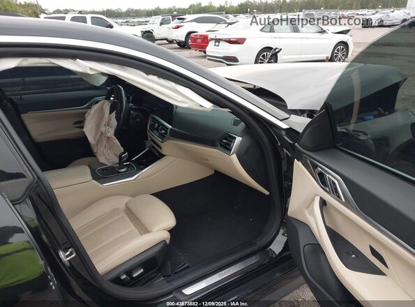 WBA73AV02PFN97418 2023 BMW 4 SERIES Black Widok wnętrza z przodu