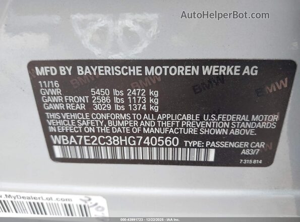 WBA7E2C38HG740560 2017 BMW 7 SERIES Silver ძრავის განყოფილების ხედი