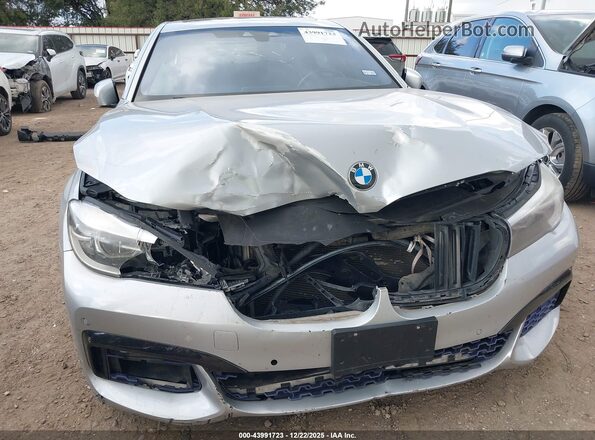 WBA7E2C38HG740560 2017 BMW 7 SERIES Silver წინა ხედი