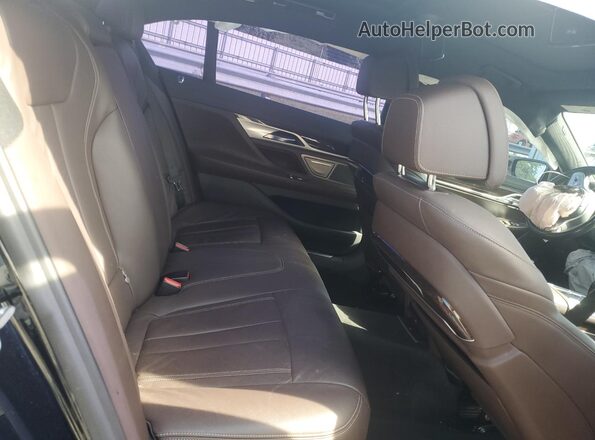 WBA7T2C09MCE59044 2021 BMW 7 SERIES Black Вид задніх сидінь