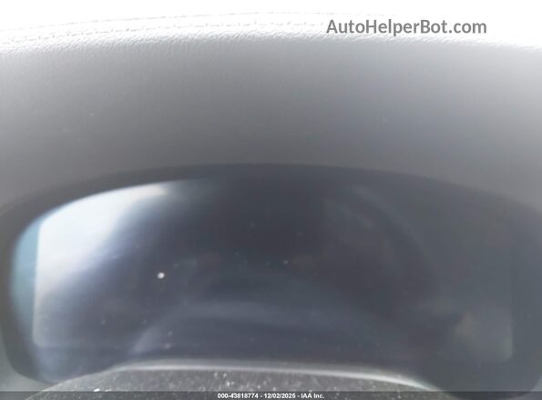 WBA7T2C0XLCD72400 2020 BMW 7 SERIES Silver Rear seats view