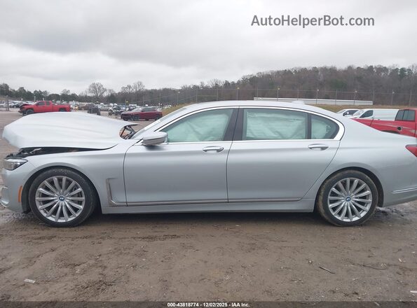 WBA7T2C0XLCD72400 2020 BMW 7 SERIES Silver 360 interior view