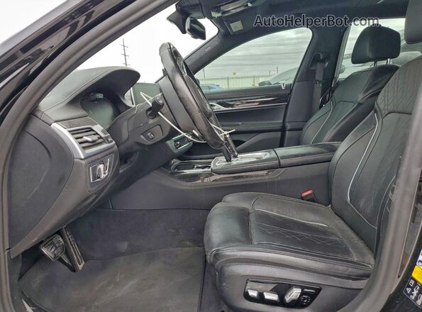 WBA7U2C01MCE61500 2021 BMW 7 SERIES Черный Вид салона спереди