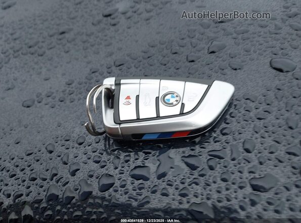 WBA7U2C04MCF88659 2021 BMW 7 SERIES Black წინა პანელის ხედი