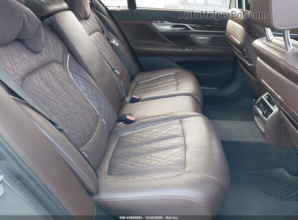 WBA7U2C07LGJ59780 2020 BMW 7 SERIES Gray VIN կոդի պիտակի տեսք