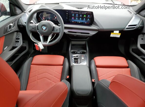 WBA83GG00T7T04057 2026 BMW 2 SERIES Red Առջևի վահանակի տեսք
