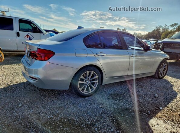 WBA8A9C52JAD28057 2018 BMW 3 SERIES Silver Задня права чверть