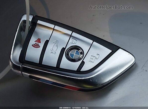 WBAAE2C08RCR06192 2024 BMW 8 SERIES Black წინა პანელის ხედი