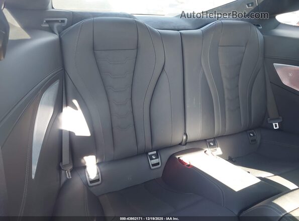 WBABC4C5XKBU96217 2019 BMW M8 Черный Вид наклейки с VIN-кодом