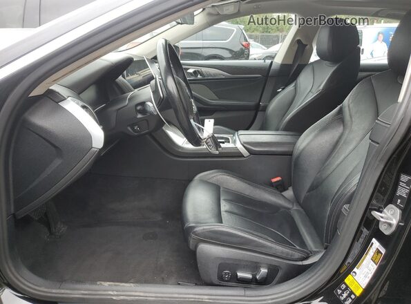 WBAGV4C0XLCE24310 2020 BMW 8 SERIES Black Vista interior delantera