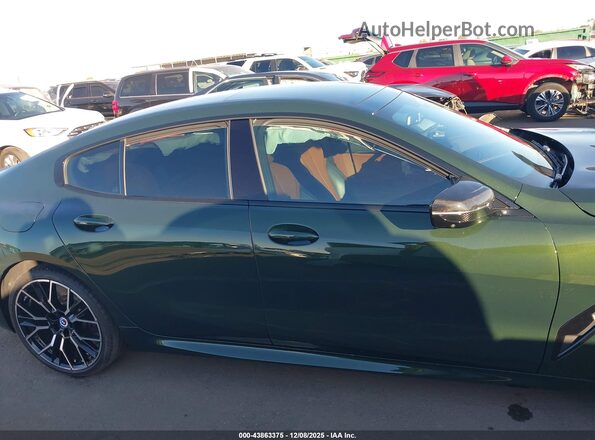 WBAGV8C07PCL70409 2023 BMW M8 Green უკანა სალონის ხედი