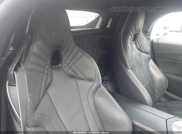 WBAHF3C55KWW30183 2019 BMW Z4 Red Вид наклейки з VIN-кодом