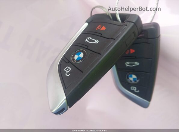 WBAHF3C55KWW30183 2019 BMW Z4 Red Вид панелі приладів