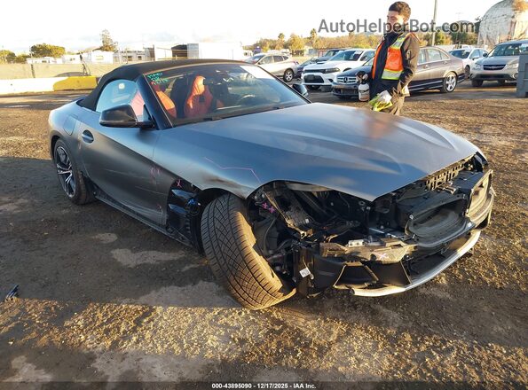 WBAHF9C01NWX95899 2022 BMW Z4 Gray წინა ხედი