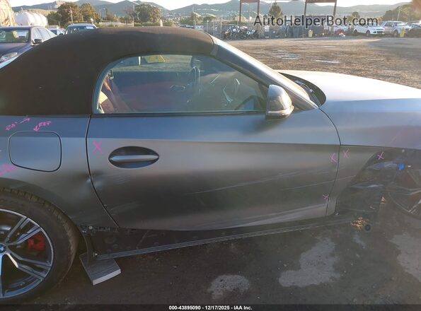 WBAHF9C01NWX95899 2022 BMW Z4 Gray უკანა სალონის ხედი