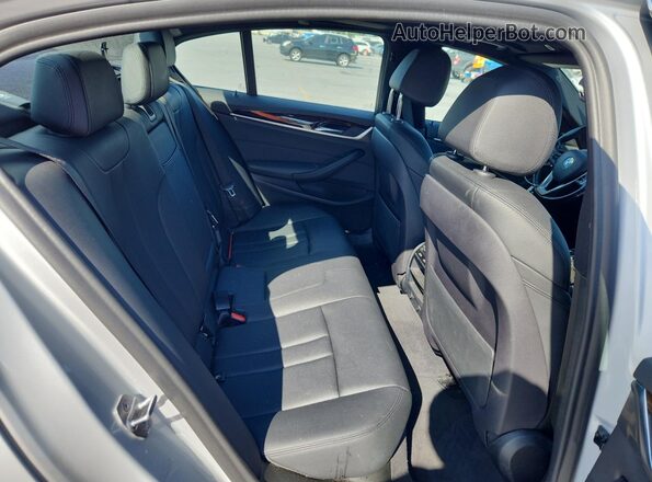 WBAJA5C53KBX46873 2019 BMW 5 SERIES Silver უკანა სავარძლების ხედი