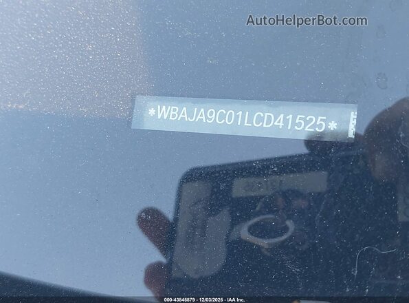 WBAJA9C01LCD41525 2020 BMW 5 SERIES White Vista del compartimento del motor