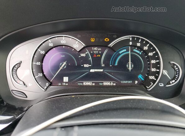 WBAJA9C55KB389560 2019 BMW 5 SERIES Black ხელსაწყოთა პანელის ხედი