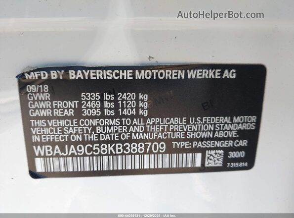 WBAJA9C58KB388709 2019 BMW 5 SERIES White Widok komory silnika