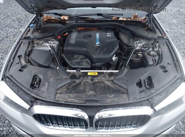 WBAJB1C5XJB083824 2018 BMW 7 SERIES Серебряный 